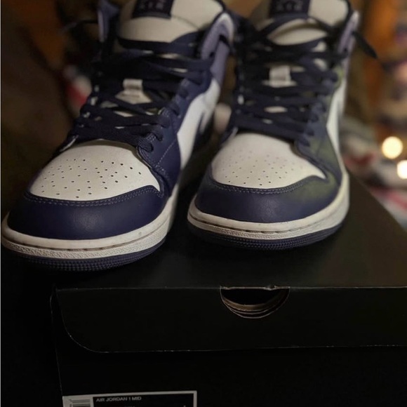 Nike Air Jordan Men's Sneakers - White, Purple, & Lavendar - Picture 4 of 5